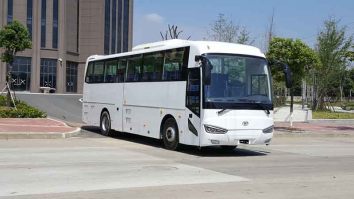 纯电动城市客车