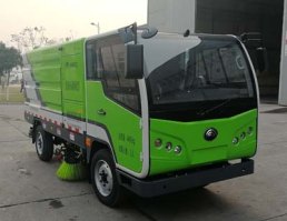 宇通牌YTZ5040TSLZ1BEV纯电动扫路车
