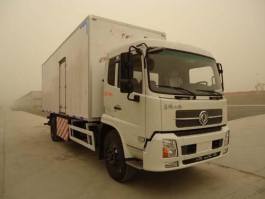 东风牌EQ5160XXYB厢式运输车