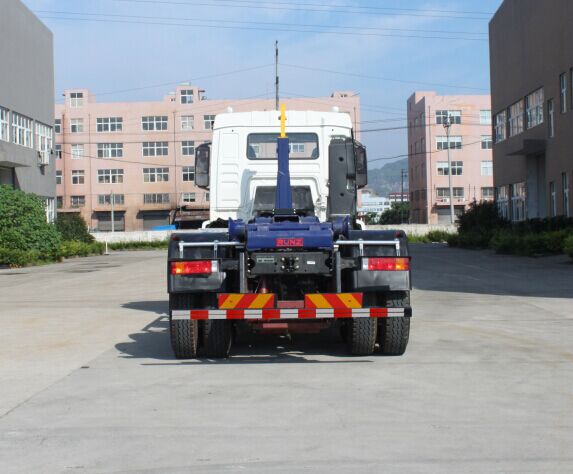 江铃江特牌JMT5250ZXXXP73L车厢可卸式垃圾车公告图片