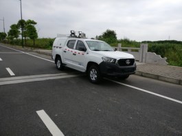 勘察车