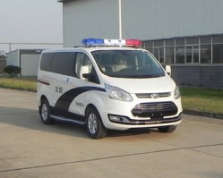 囚车