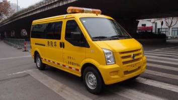 救险车