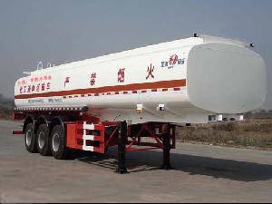 江淮扬天牌11.8米30吨3轴化工液体运输半挂车(CXQ9400GHYA)