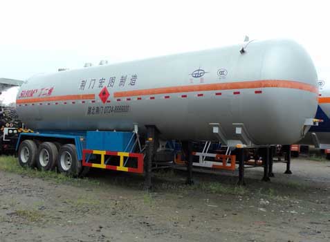 宏图牌11.8米28吨3轴液化气体运输半挂车(HT9408GYQ4)