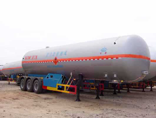 宏图牌12.9米27.6吨3轴液化气体运输半挂车(HT9408GYQ6)