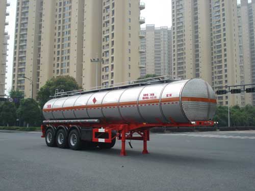 宏宙牌11米30吨3轴易燃液体罐式运输半挂车(HZZ9400GRYA)