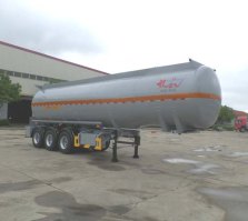 腐蚀性物品罐式运输半挂车