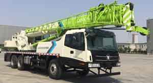 福田牌BJ5263JQZ20汽车起重机公告图片