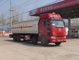 运油车