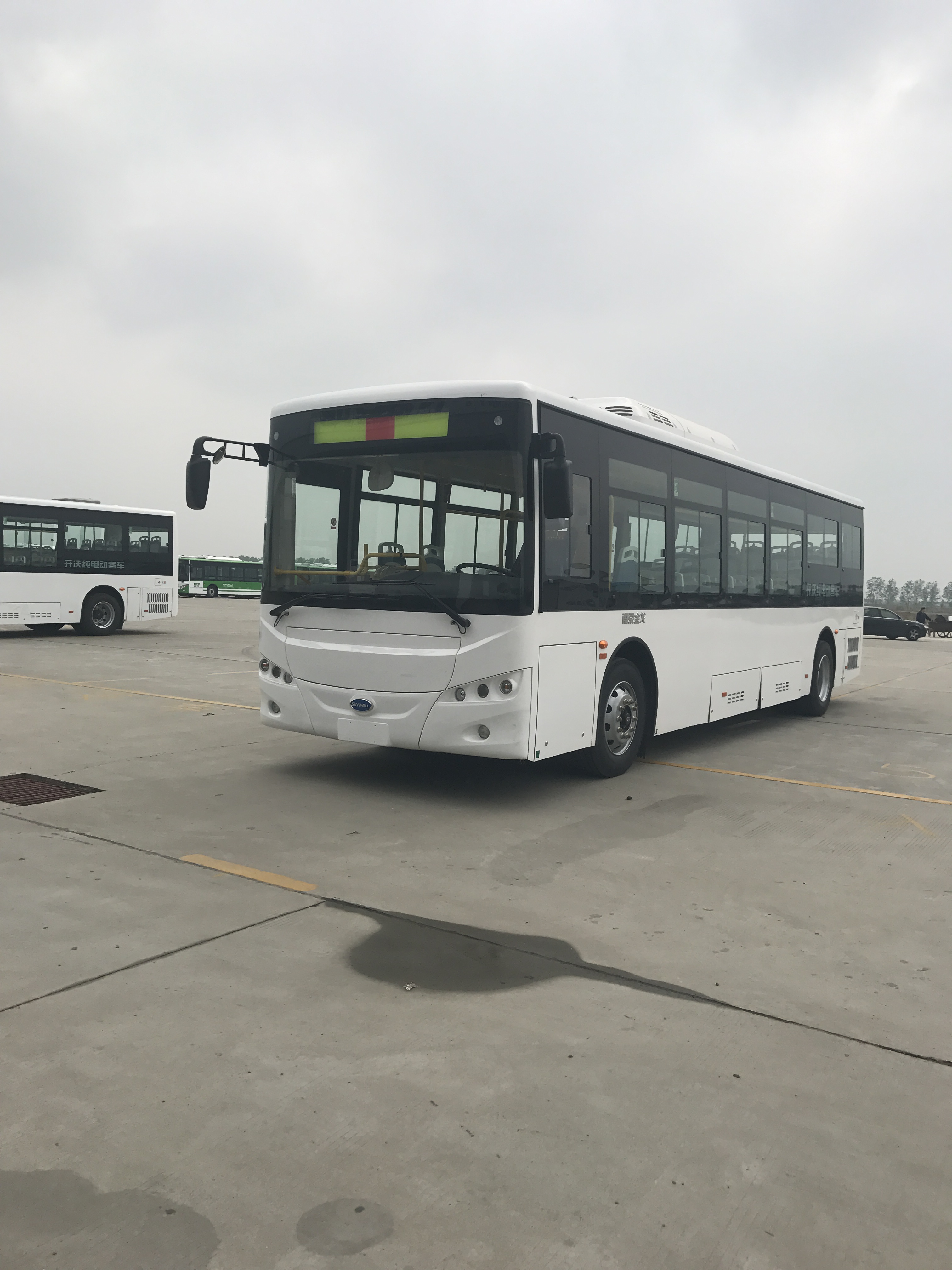 开沃牌NJL6101BEV3纯电动城市客车公告图片