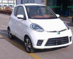 纯电动轿车