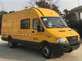 工程车