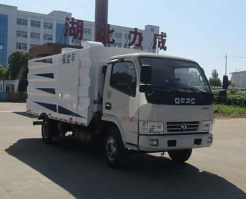吸尘车
