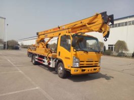 高空作业车