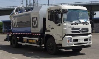 多功能抑尘车