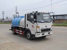 洒水车