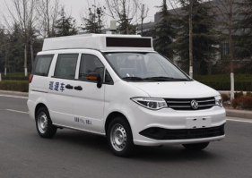 巡逻车