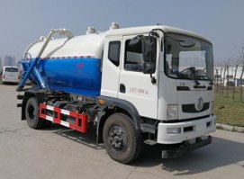 吸污车