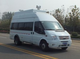 运兵车