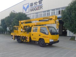 高空作业车