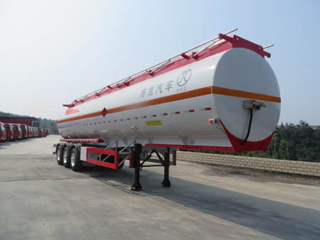 海福龙牌10.6米33.5吨3轴铝合金运油半挂车(PC9401GYYE)