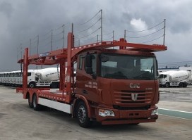 车辆运输车