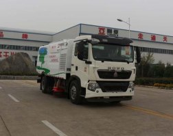 吸尘车