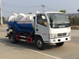 吸污车