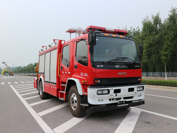 中卓时代牌ZXF5130TXFJY100/W5抢险救援消防车