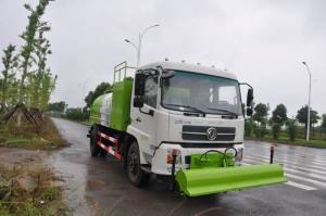 清洗车