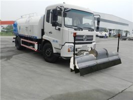 清洗车