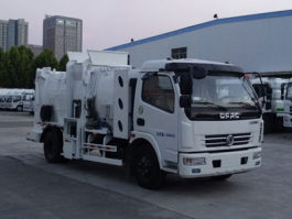 东岳牌ZTQ5080TCAE6H38DL餐厨垃圾车