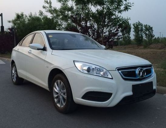 北京牌BJ7000C5E6-BEV纯电动轿车公告图片