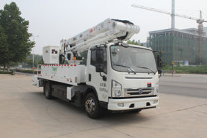 纯电动高空作业车