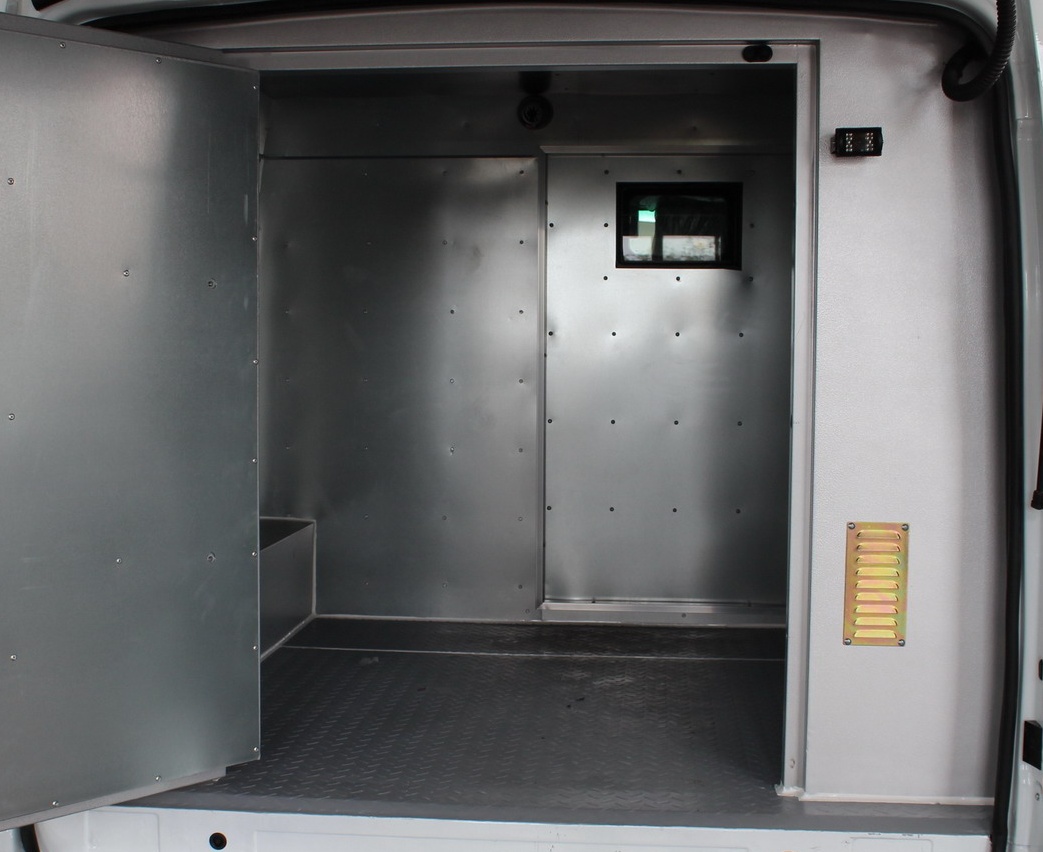 寶龍牌TBL5042XYCF55防彈運鈔車公告圖片