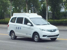 巡逻车