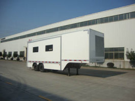 展示半挂车