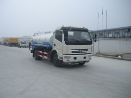 洒水车