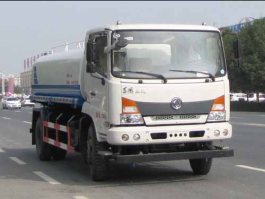 洒水车