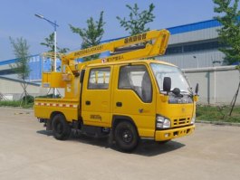高空作业车