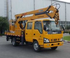 高空作业车