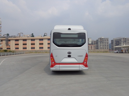 比亚迪牌81米1322座纯电动城市客车byd6810lzev4