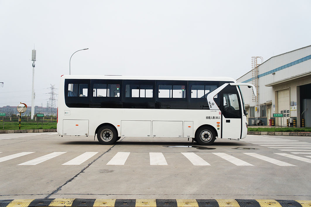 纯电动城市客车图片