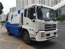 压缩式垃圾车