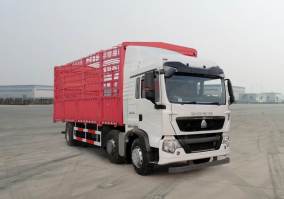仓栅式运输车