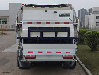 福龙马牌FLM5080ZYSD5NG压缩式垃圾车公告图片