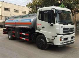 加油车