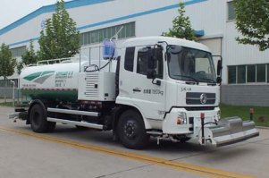 清洗车