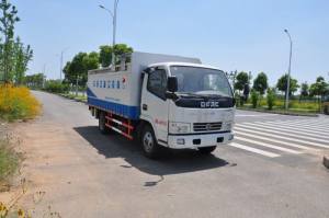 桶装垃圾运输车